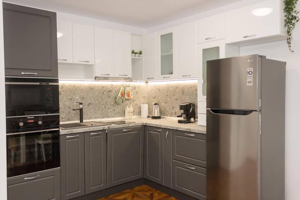 Perfect Summer Vacation Rental - One-Bedroom Flat By Flat Mаnager 托波拉 外观 照片